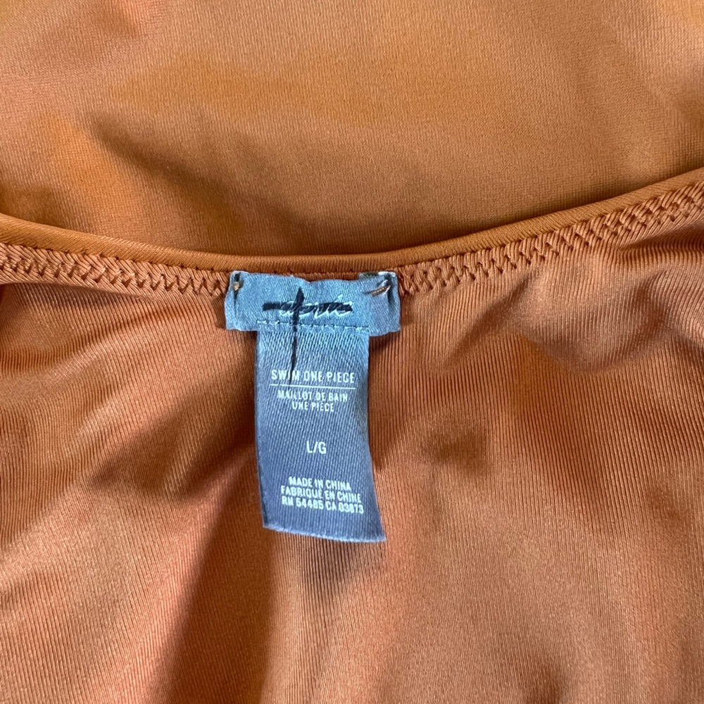 NEW Aerie Side Ring Cutout Scoop One Piece - Picture 6 of 7